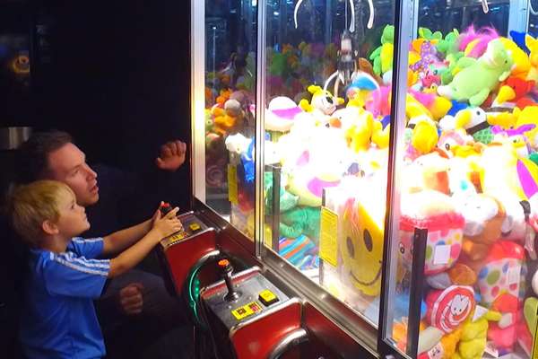 Claw Machine