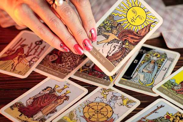 Tarot Card Reader
